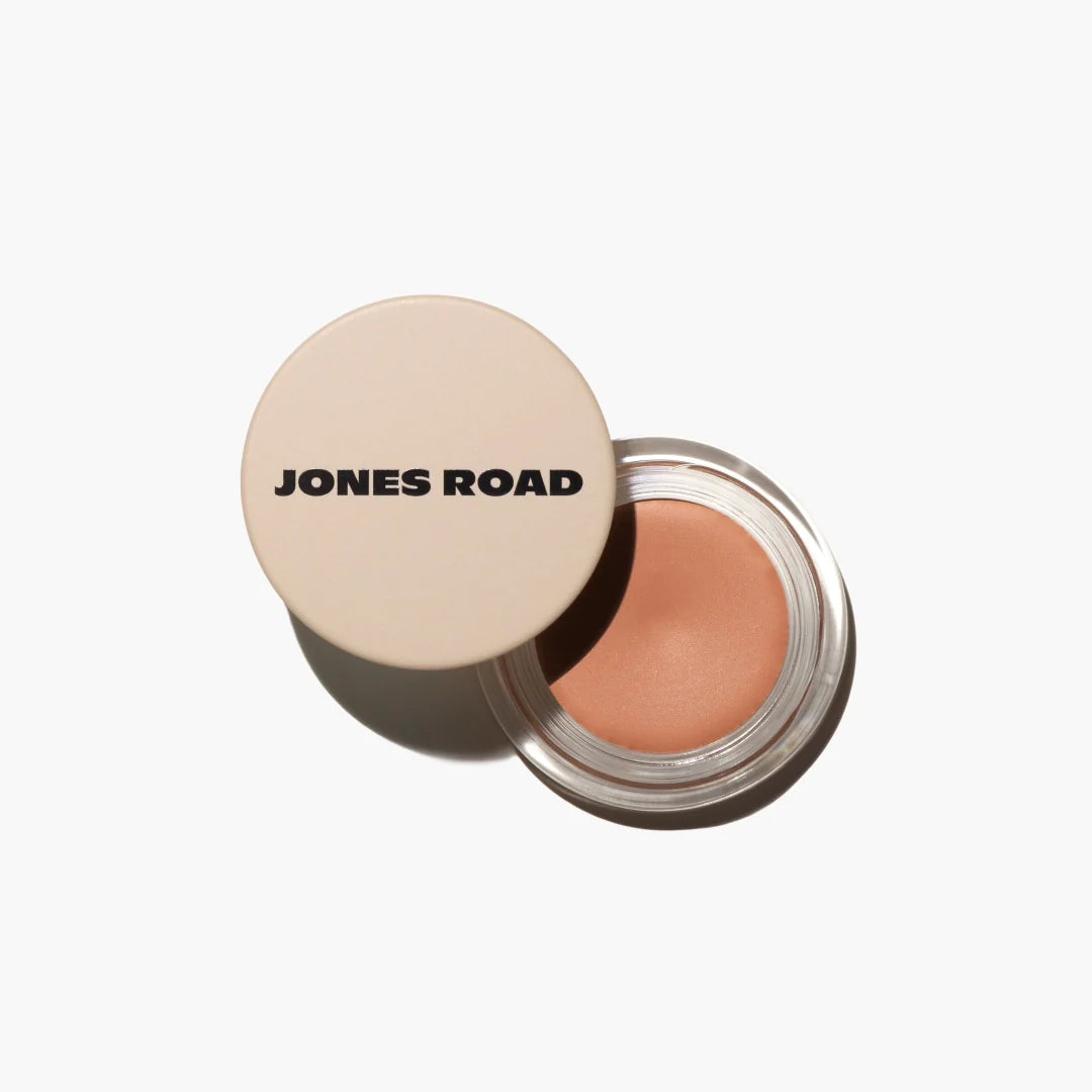 Wide Awake Brightening Concealer image 14