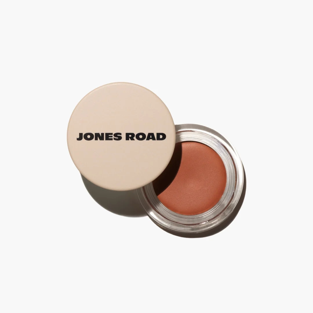 Wide Awake Brightening Concealer image 17